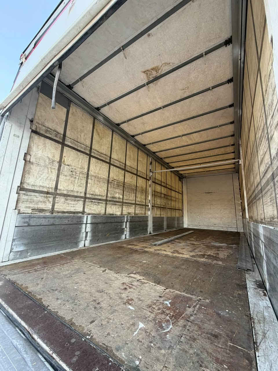 بودي اتيكو • طول ٧٫٢٥م • ارتفاع ٢٫٧م