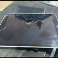 ايباد ٩ • ٦٤ جيجا • كامل الملحقات