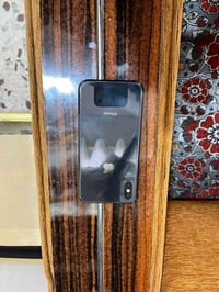 آيفون XS • ٦٤ • بطارية ٧٧٪