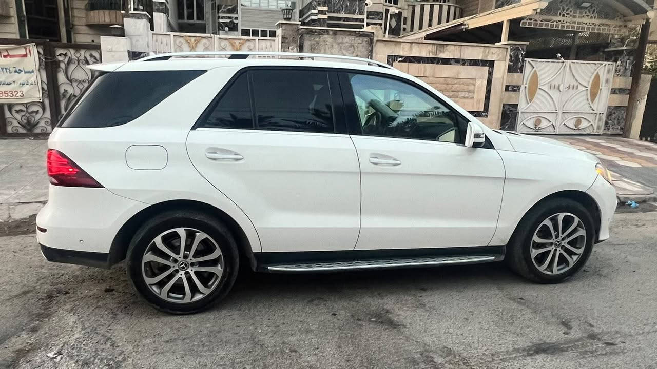 🚘 للبيع | مرسيدس جي إل إي 400 🔥

📅 الموديل: 2019
🔢 رقم بغداد
🛣️ الممشى: 14 ألف كم فقط
⚙️ المحرك: 4000 سي سي
🔧 6 سلندر
✨ فول مواصفات

🛋️ الداخلية: كلين ونظيفة
🇺🇸 الاستيراد: مستوردة من أمريكا وبموديلها

⚠️ ملاحظات السيارة:
• ظهر فيها حادث سابق في أمريكا.
• الصبغ موجود في جهة السائق.
• حصل خلل سابق في التوربو وتم إصلاحه.

📍 الموقع: بغداد

📞 للاستفسار والتفاصيل: *********** واتساب فقط 

🚘 عراق كارز 🇮🇶
صفحة متخصصة بإعلانات بيع وشراء السيارات في العراق.

⚠️ تنويه: عراق كارز منصة للإعلانات فقط، وعلى المشتري التأكد من حالة السيارة وأوراقها وفحصها بشكل كامل قبل إتمام عملية الشراء.

🤲 نتمنى التوفيق والرزق للطرفين.

#سيارة_للبيع #عراق_بغدا IRAQ cars #تجار_سيارة #سيارة_مستعملة_للبيع
