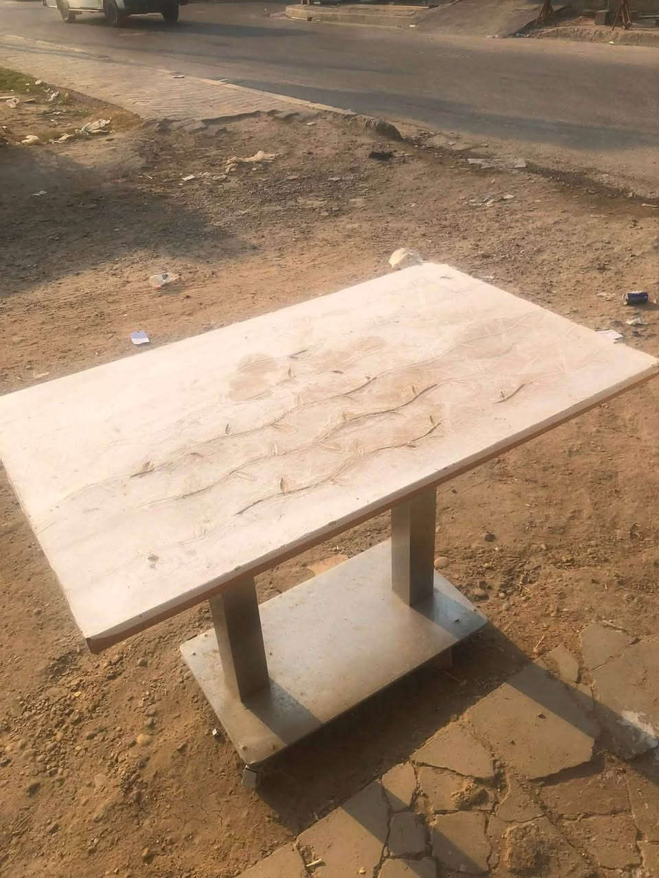 سلامعليكم فرن لحم بعجين وبيتزه وميوزه ثنين ويا السعر 200 الف وبدون ميوزه ب 175 مكاني ورا المحموديه لطيفيه تواصل خاص ورقم وواتساب ***********
