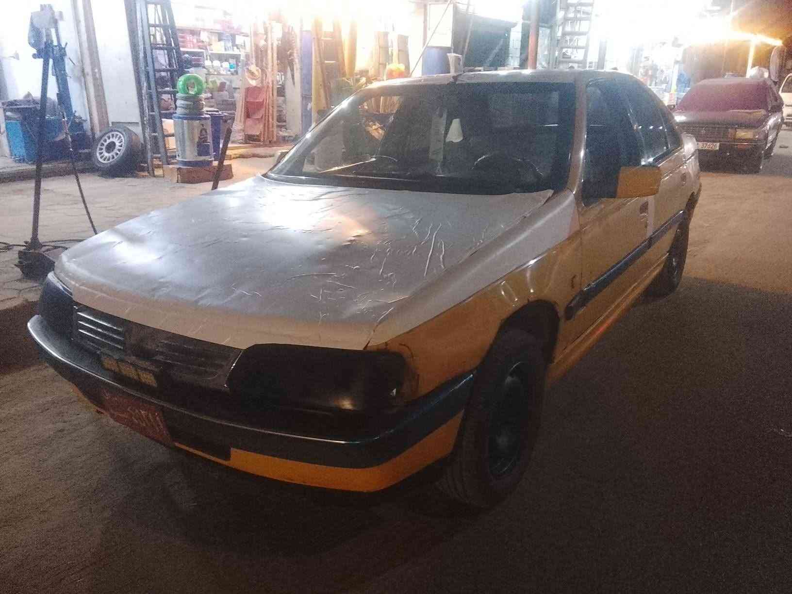 سلام عليكم 
بيجو جي ال اكس ٢٠١٢
مكينه وكير جدد 
حداديه نضيفه 
تايرات نضاف 
×سياره جاهزه ومتعوب عليهة 
كيجاتهة كله شغال شرط كلوب سيرفس ممشتغل 
لبدي تبديل صبغ ماكو شلع طخات كدام لعين يرادلهن ترتيبات 
شواصي احواضهة جدد سياره 
رقم صدامي سنويه صاقطه ٢١راعيهة بلبصره ماندله ابيعك سرقه وعشاير مكاني ناصريه مركز 
سعر ١٢وبيهة مجال بسيط لشراي 
***********
