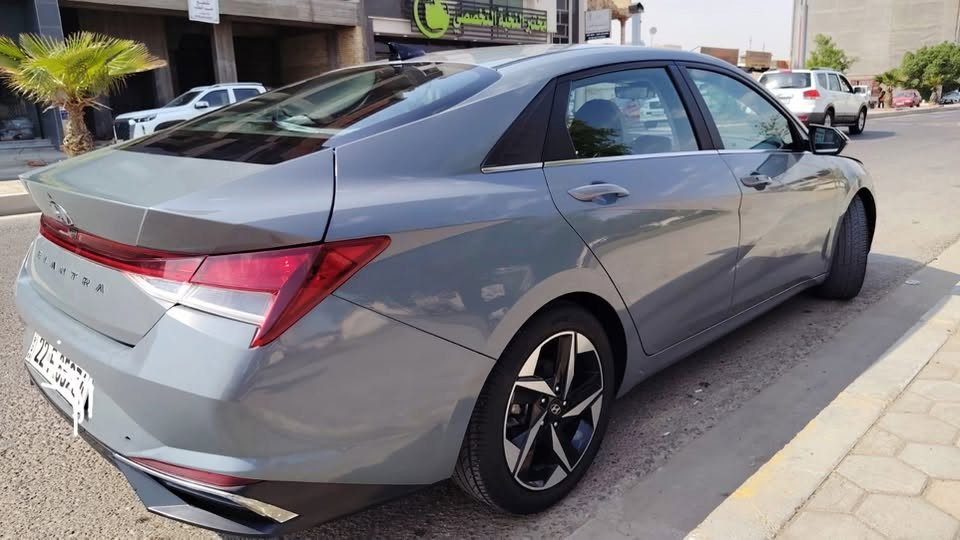 على بركه الله 
النترا 2022 امريكي لون مميز
حره تحويل مباشر 
الفول موصفات لاخير فتحه تشيل عن بعد شاشه اعطال
 سياره جديده 
حادث جاملغ السكن مبدل وبارده باب السايق
ماشيه 68 mi شرط حقيقي 
مكان الرمادي 
السعر 145 وبي مجال 🔥
***********
