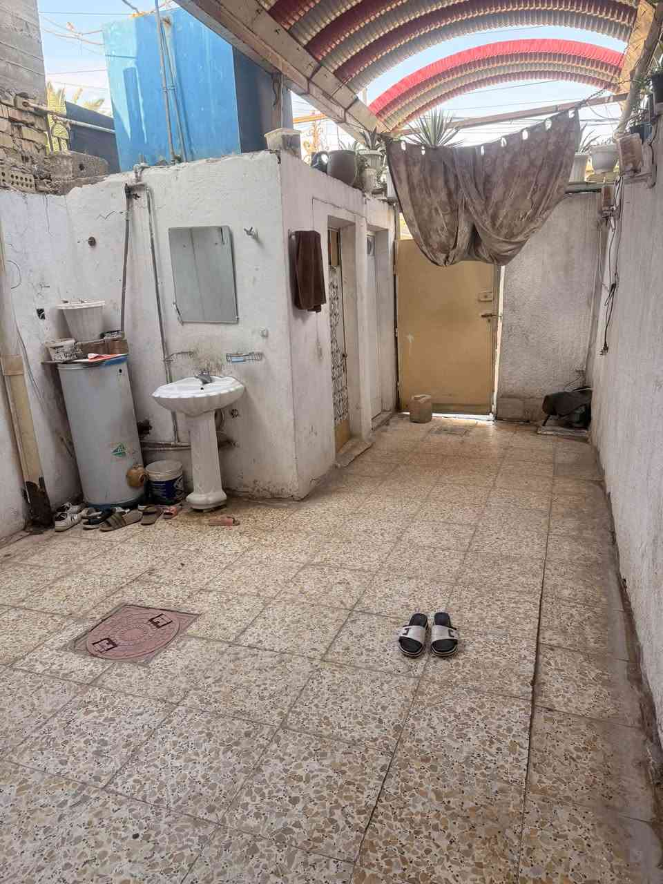 حي طارق القديم • بيت ١٠٠م • أرض ١٠٠م