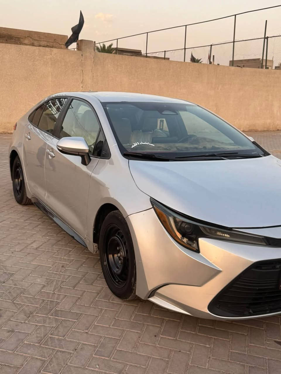 السلام عليكم
كورلا للبيع لون سلفر موديل 2023

وارد امريكي مكينه 2000

رقمه انكليزي بغداد 

كلشي يخص السياره مرفق بالمنشور 

سياره بأسمي سنويه جديده هزه جديده 

عنوان سياره بغداد 

الحادث ( بنيد + جاملغ ) مرفق بالمنشور 

السعر :: 135 ورقه وبيه مجال 

للاستفسار اتصال او واتساب 

( *********** )
