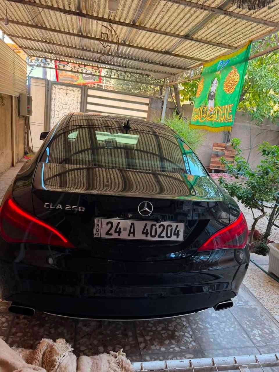 السلام عليكم 
مارسدس cla250 موديل ١٦
بدون حادث سرقه كما موضح بلصور بدون ايرباك بدون دواخل بدون قطره صبغ القطع اصلي وبلادي مالته تروح للسونار فقط براغي مفتوحه 
رقم مميز 
السياره فول عدى البنرامه 
كشن كهرباء تدفئه 
شفتات كروز سرعه 
كار بلي اوتو ستوب هواي مواصفات بيه 
السياره بدون اي مسج 
بيع او مراوس سعر جدا مناسب وارخص من خواته بهواي 
العنوان بغداد حي الاعلام 
***********
