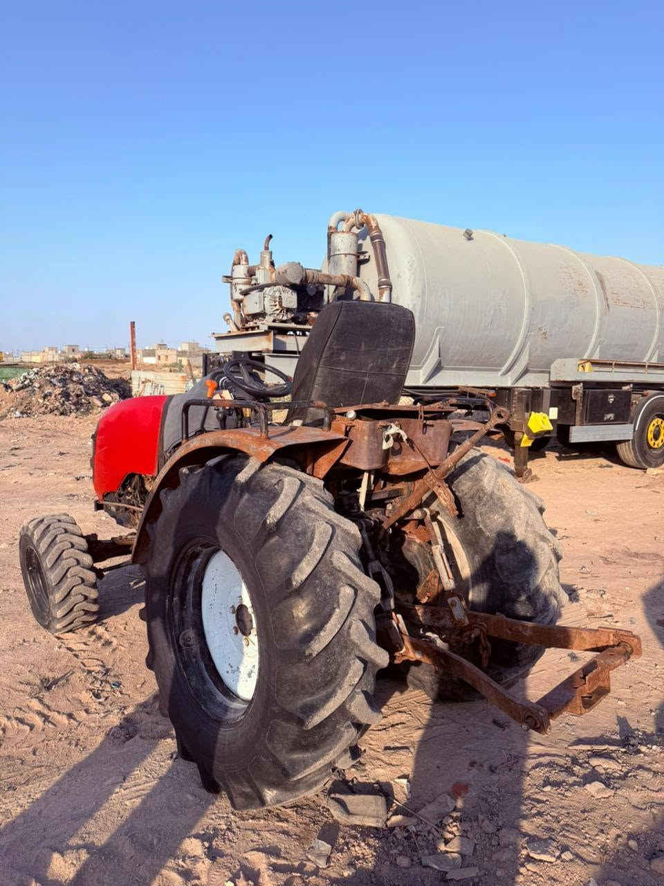 كاروبه للبيع السعر 70  وبيها مجال للشراي للتواصل الاتصال ع الرقم ***********
