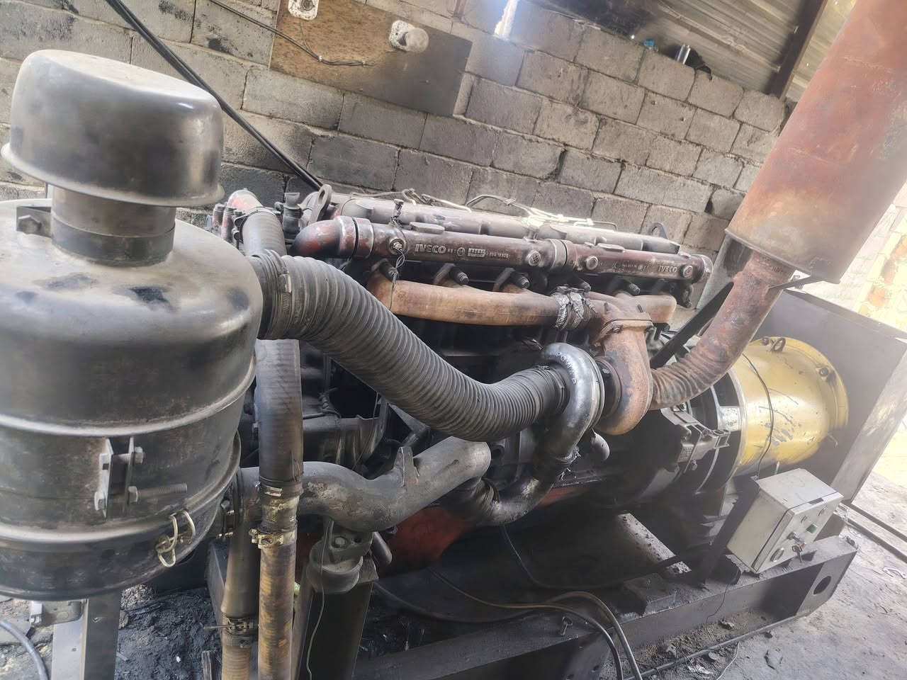 سلام عليكم
مولدات 2 للبيع اول وحده افيكو للبيع مجفت راس توليد 300 كيفي مكينه نضيفه لا تنقيص ولا تبخير 600 امبير تشتغل براحتها سعر 57 وبيها مجال 

الثانيه سكانيه ما مفتوح مكينه نضيفه كلش راس توليد 250 كيفي 400 امبير براحتها تشتغل سعر 45 وبيها مجال قليل مكان بابل ناحيه الكفل ***********
