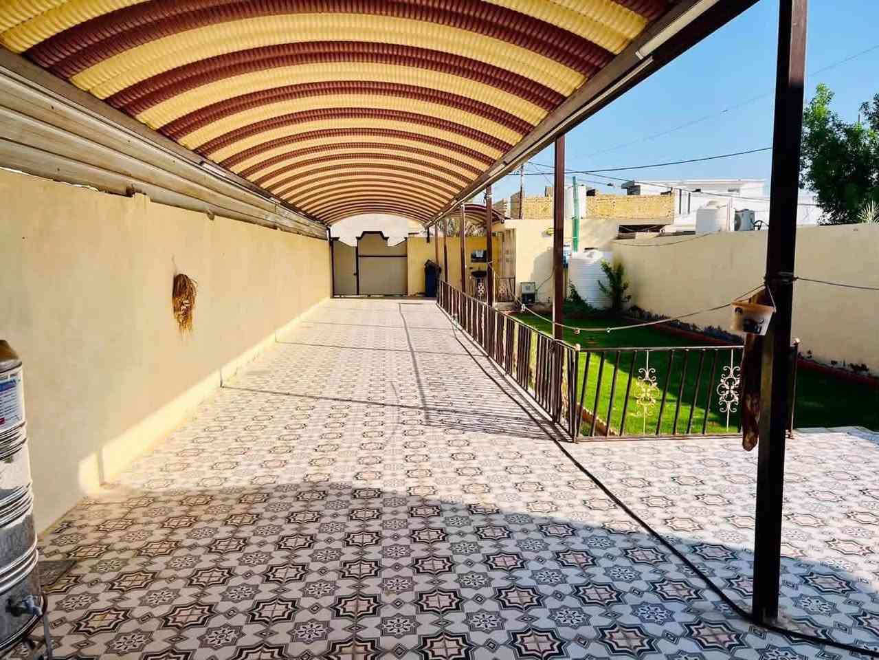🏡 دار للبيع - موقع ممتاز وبناء حديث 🏡
📍 العنوان: الحلة - وردية خارج / البو حمير - شارع النائب حبيب الحلاوي
📐 المساحة: 415 متر مربع
🛣️ عرض الشارع: 10 متر
📜 السند القانوني: طابو زراعي (تحويل مباشر)
✨ تفاصيل الدار:
• 🚗 كراج واسع
• 🌿 حديقة كبيرة 
• 🛋️ هول داخلي + صالة استقبال
• 🍳 مطبخ
• 🛏️ غرفتين نوم
• ☀️ منور
• 🚿 مجمع صحي (داخلي وخارجي)
💰 السعر: 124 مليون (وبيه مجال )
📞 للتواصل والاستفسار:
📱 ***********
#
