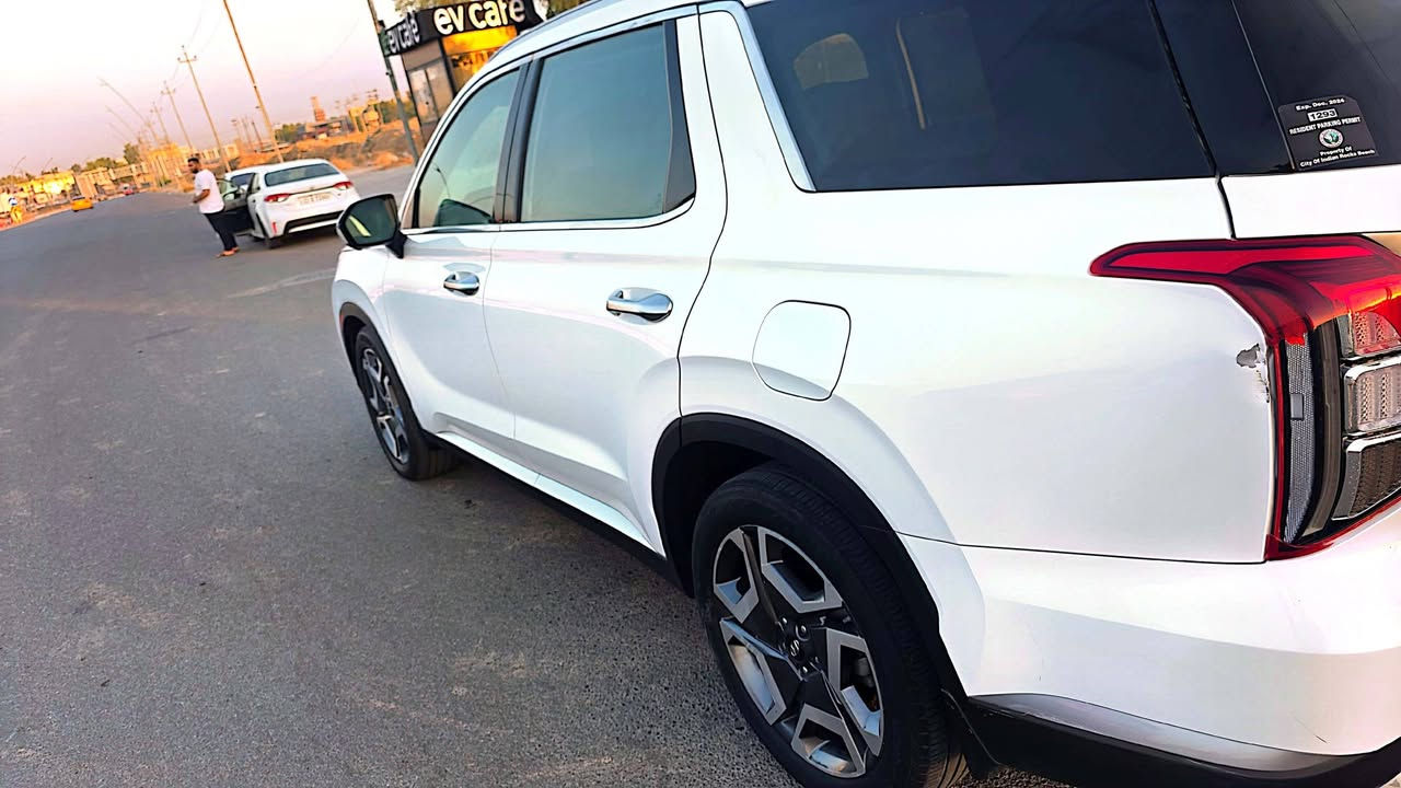 🔥 للبيع هونداي بليسايد موديل 2023 🔥
🚘 Hyundai Palisade 2023
🤍 اللون: أبيض
السعر النهائي 265
رقم انگليزي نجف
بيع فقط
🛡️ مكفولة
📍 متواجدة بين كركوك وسامراء
🔢 العداد: 50,000 كم
✨ سيارة نظيفة ومرتبة، استخدام ممتاز، وجاهزة للفحص من قبل المشتري.
✅ موديل 2023
✅ لون أبيض
✅ مكفولة
✅ عداد 50 ألف كم
✅ مواصفاته معروفة
تواصل ع رقم ***********
