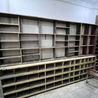 رفوف حديد • ٦٠ خانة • بعقوبة
