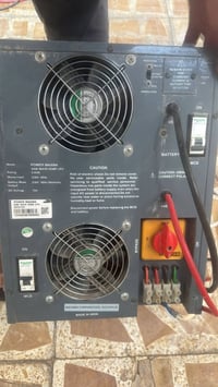 متاح عاكسه مكزما 5000 اخت الجديده 72 V لا مصلحه ولا مفتوحه وشرط الشغل ...