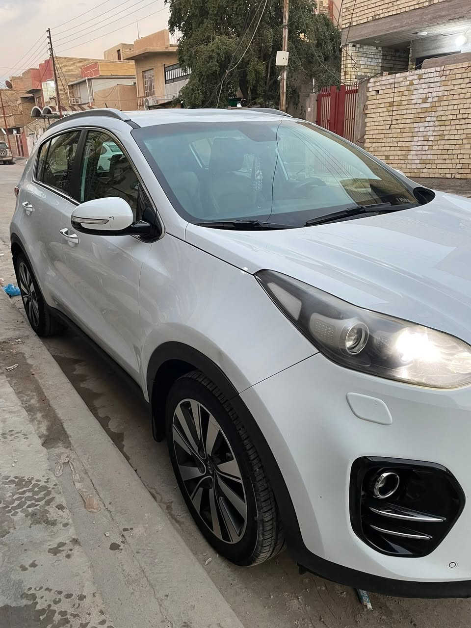 السلام عليكم سبورتج خليجي 2019محرك 2000دوش المرغوب سياره خير من الله استخدام شخصي رايدها168
***********
