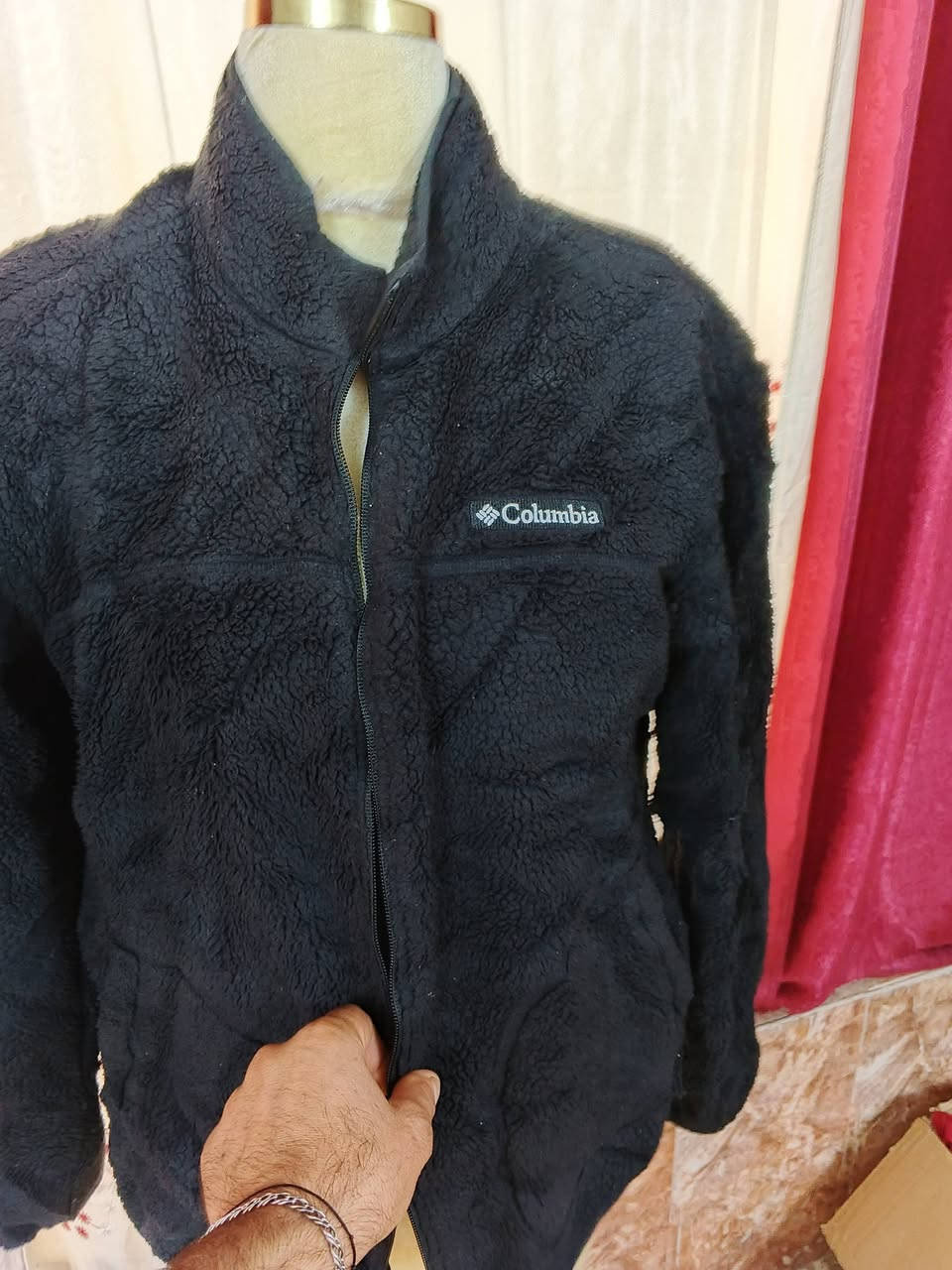 سويترات • قماصل • واتساب
