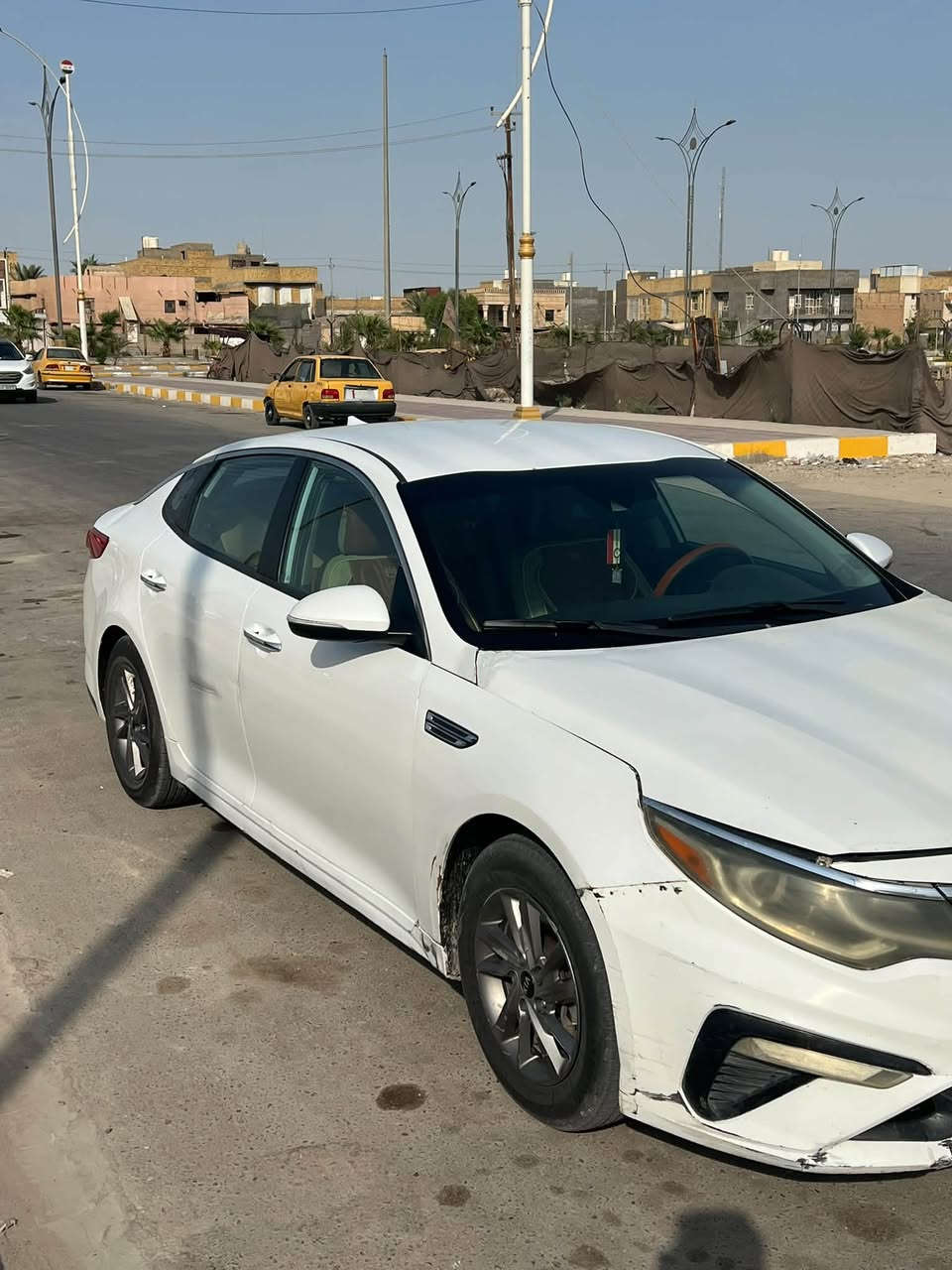 اوبتما موديل ٢٠٢٠
معوقين وخلصت مدتها (يعني صارت حره ) 

بيه بنيد وجاملغ وبيه نسبه جراد (بولش يروح ) 

مواصفاتها كأمره شاشه كبيره 

تحكمات رادار -تصادم 

السعر ١١٢ وبيه مجال بسيط 

مكانها ناصريه سوق الشيوخ للاستفسار 

*********** 

مواصفاتها
