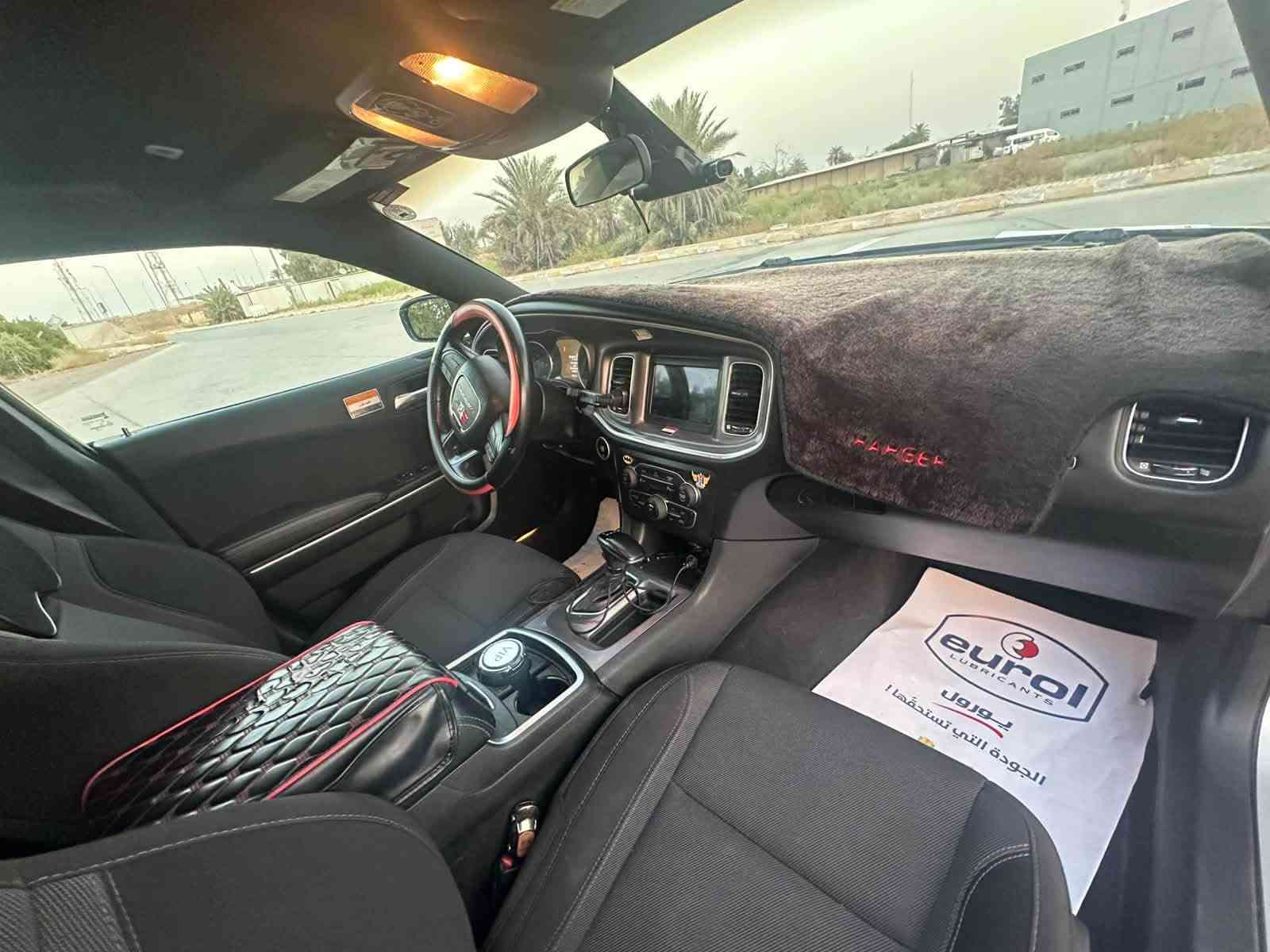 السلام عليكم 
للبيع جارجر2022  sxt امريكي حادث بسيط وموضح بالصور ايرباگ  درگه فقط ماشية 56  الف مايل السيارة جديدة وجاهزة من كلشي تايرات جديدة وصدر جديد 
مواصفات السيارة :•
• تو ويل 
• ⁠بصمة
• ⁠حساس خلفي
• ⁠كاميرا
• ⁠تشغيل عن بعد
• ⁠كشن كهرباء
• ⁠تبريد قطعتين
• ⁠منظومة زينون
• وباقي المواصفات معروفة
• ⁠السعر 235 ورقة  وبيها مجال
رقم الهاتف : ***********
