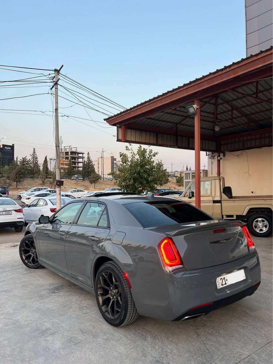 Chrysler 300S Gold Edition 70.000 Mile✅
*********** 📞
کلایسلەر 300S   
فول فول مواصفات گۆڵد ئیدیشن
تەنها ٧٠ هەزار مایل ڕۆشتووە کلین تایتڵ
هەردوو بەصمەی شەریکەی ماوە مواصفات S
دەعامی بۆ دەعامی بێ بۆیاخ بێ سارد و شوخت
بەصمە شەغال پانۆراما کوشن هیتەر
کوشن جلد لایت زینۆن و لید
گێڕی سوکان دوگمەی سپۆرت شاشە گەورە
کامێرای دواوە تایە و ویل ٢٠ تەبرید مەرکەزی
سەماعە Alpine سوکان هیتەر
گێڕ و مەکینە بەشەرت  نەکراوەتەوە
سەنەوی و ژینگە و هەزە تا ٢٠٣٠ تازەیە
٤ تایە و ویلی بیلادی لۆک 
تەحویل و غرامە بەشەرتە بەناوی خۆمانەوەیە
ناونیشان سلێمانی *********** السليمانية, العراق
