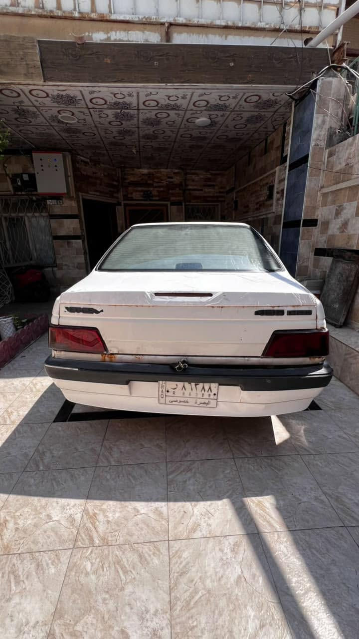 السلام عليكم بيجو 405 سنويه منتهيه بصره خصوصي اللون ابيض تبريد شغال وثلج كهربائيات شغاله حداديه جيده تايرات جيده دسكات جدد راديتر جديد جميع الفيش جدد فيت بم وفلتر جديد واكو واحد احتياط هم جديد مشط استيرن جديد قوايش جدد دينمو جديد دواخل حلوه البدي بي قليل اخياس بعد معروف الايراني بل خياس وبالصوره مبين كلشي  بديهه بي ملاحظات بس سياره مكينه وكير وشلعه كلش حلوه بيهه السياره بسم ولد بل حيانيه منتسب ويريد تحويل السياره رايده ب 30 بيه مجال ان شاء الله مكان السياره الجبيله شارع السايلو رقمي ***********
