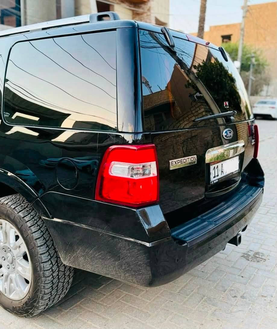 سلام عليكم
لبيع او مراوس 
فورد اكس بديشن

موديل 2011 خليجية شركة نيفا

سيارة مكفوله من صبغ 

فول مواصفات ماعدا فتحة 

محرك كير اكسل حدادة صدر تبريد كله مكفول رقم بغداد 

الأتصال هذه رقمي واتساب 

***********
