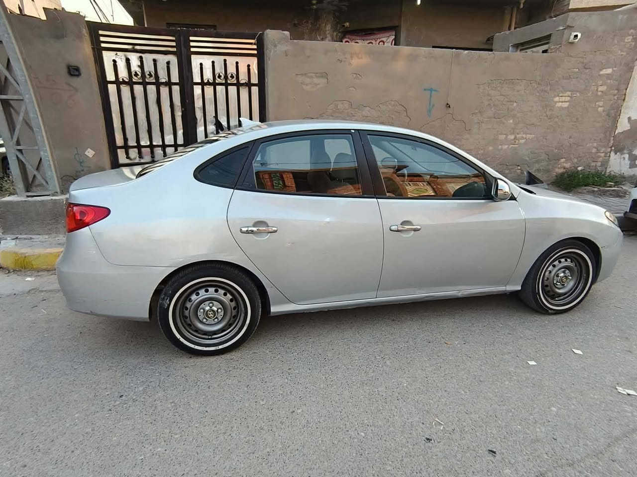 سلام عليكم النتره موديل 2010 رقم بابل دولي تحويل ثاني تخم تاير جديد حداديه جديده مكينه الفين كفاله عامه مرشوشه حزام جماليه السعر 85وبيه مجال مكان السياره كوت مركزه المدنيه الإتصال ***********
