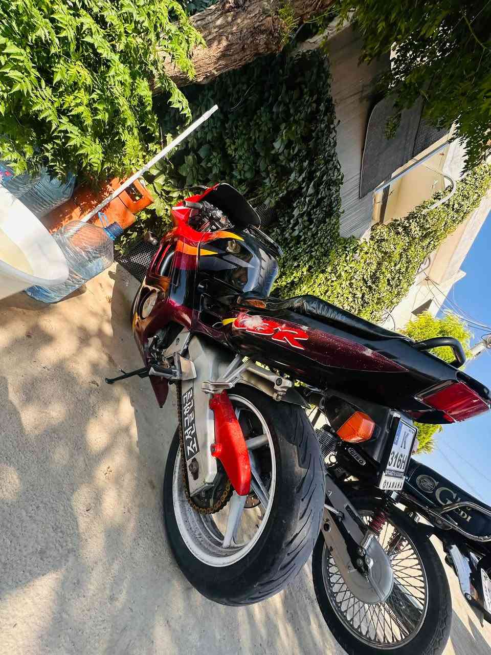 Honda f2 Cbr600

مەکینەی سەوتی تیایە باقی بە شەرت 

٥٠٠ هەزار ٥٠ فلس کەمی نییە 

لە سلێمانی 

*********** 

***********

کێ زوو بردی ماڵی ئەوەیە کەس نەڵێ بۆم دانێ لەگەڵ ڕێزم
