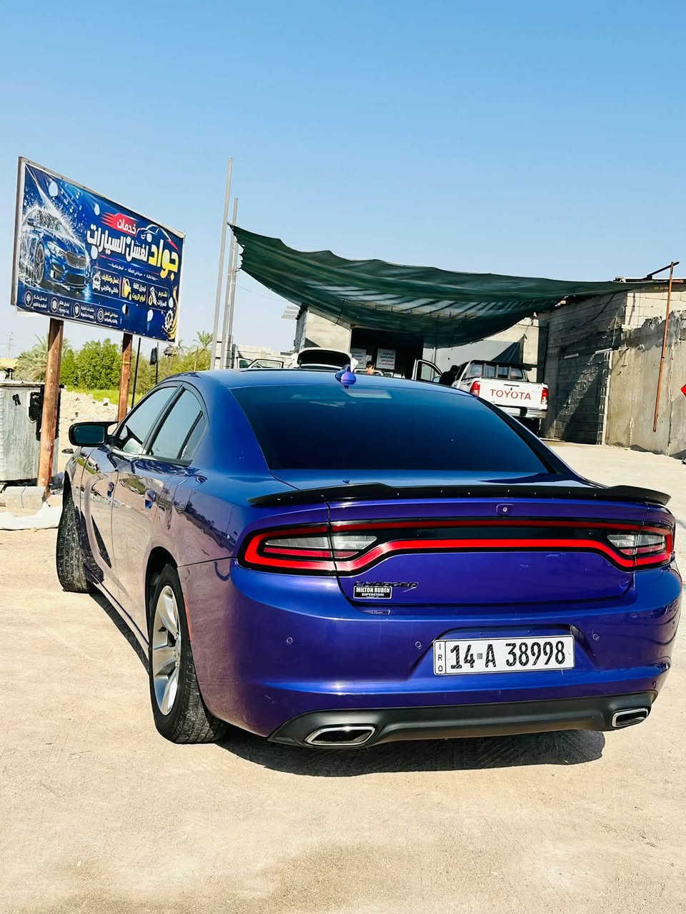 دودج جارجر 2018
6 سلندر
وارد كندي 
اللون بنفسجي
ممشى 173 ألف
حاملغ وبنيد
السيارة موجودة بالبصرة
***********
