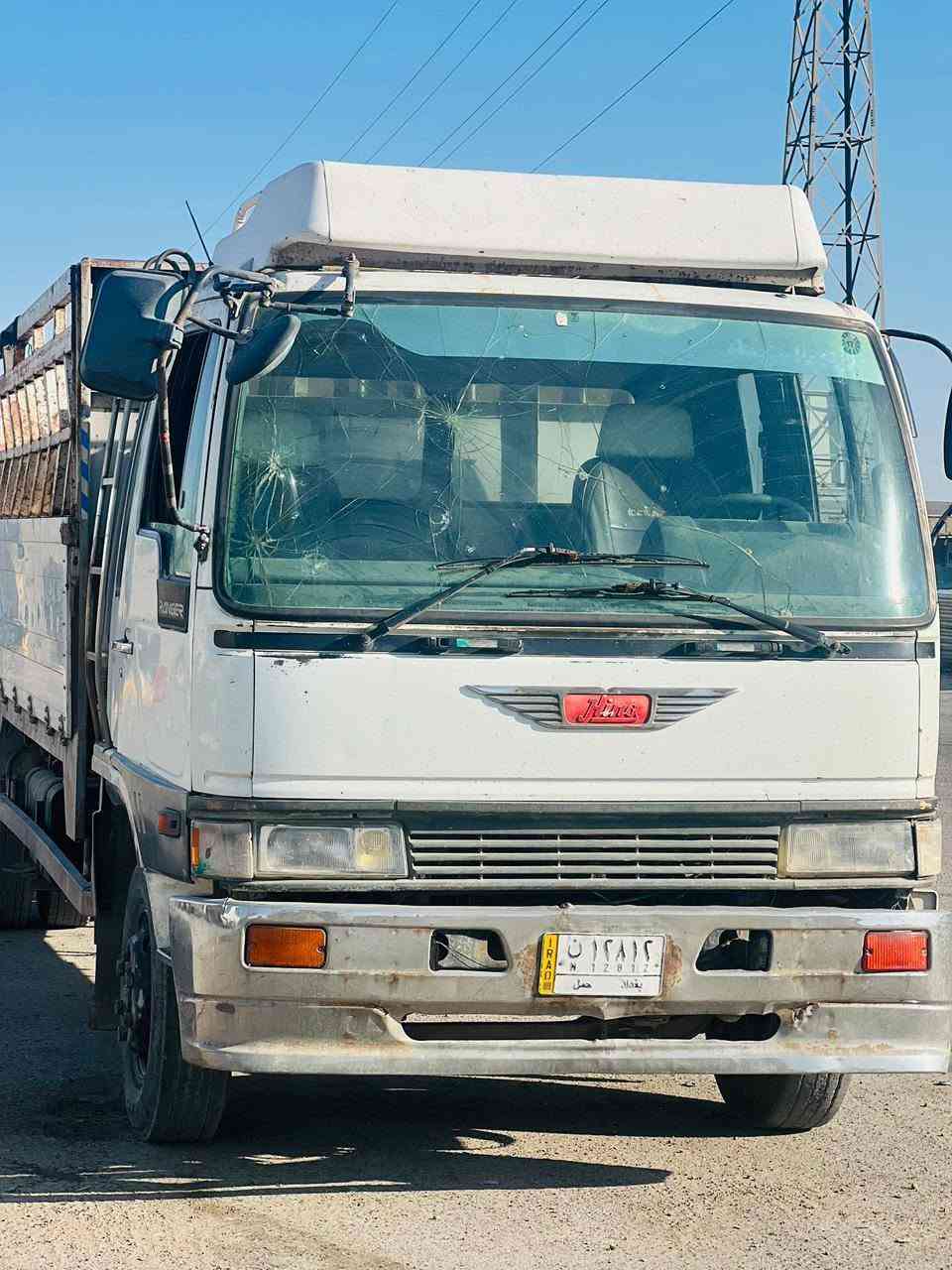 سلام عليكم هينو طيره للبيع سته وربع مكينه 70عادي رقم بغداد  مكفوله من الضربه قماره بلاديه مكان بغداد ‏‪***********‬‏ رقمي الاتصال واستفسار السعر خاص
