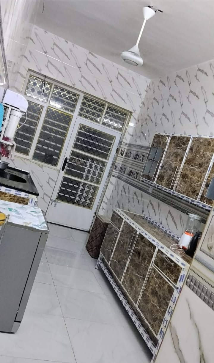 أبو غريب • ١٠٠م • بناء جديد