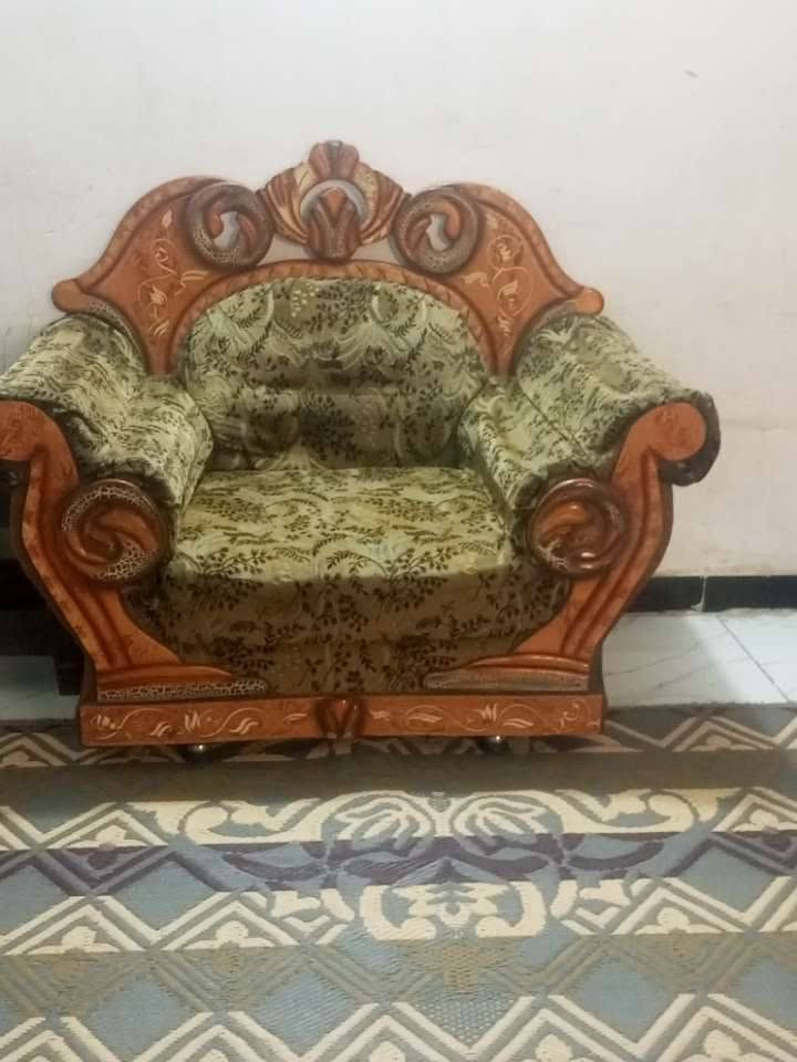 سلام عليكم غرفه مع دوشك  وتخم ب225 مكانهن زعفرانيه دور الصحه ***********تواصل واتساب

