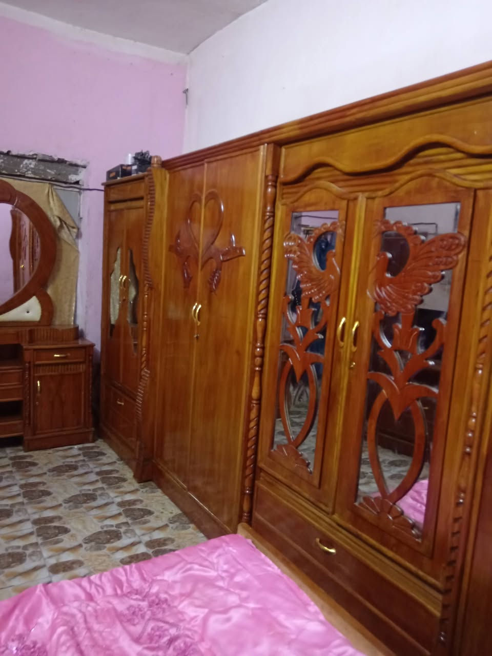 غرفة اخشاب للبيع السعر خاص
ميسان علي اشرقي
***********
