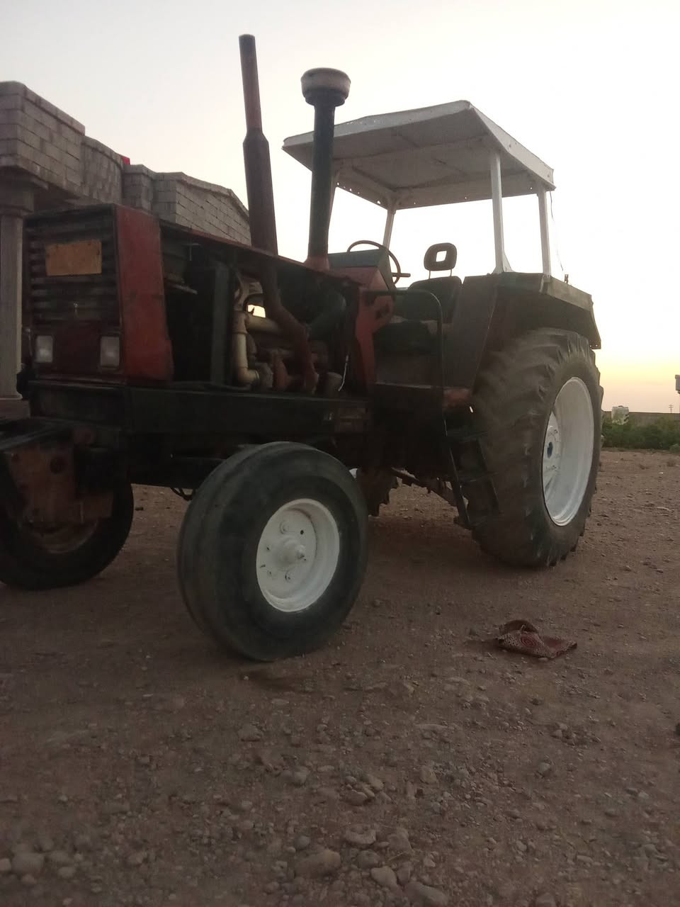 للبيع 1180 رقم بغداد التركترمحرك اكسن شرط الكيرعل 1 يفلت الدكاكه شقل العده شقله كلشي بي شقل جهزعل شقل العنوان ربيعه السعر20 مليون ***********
