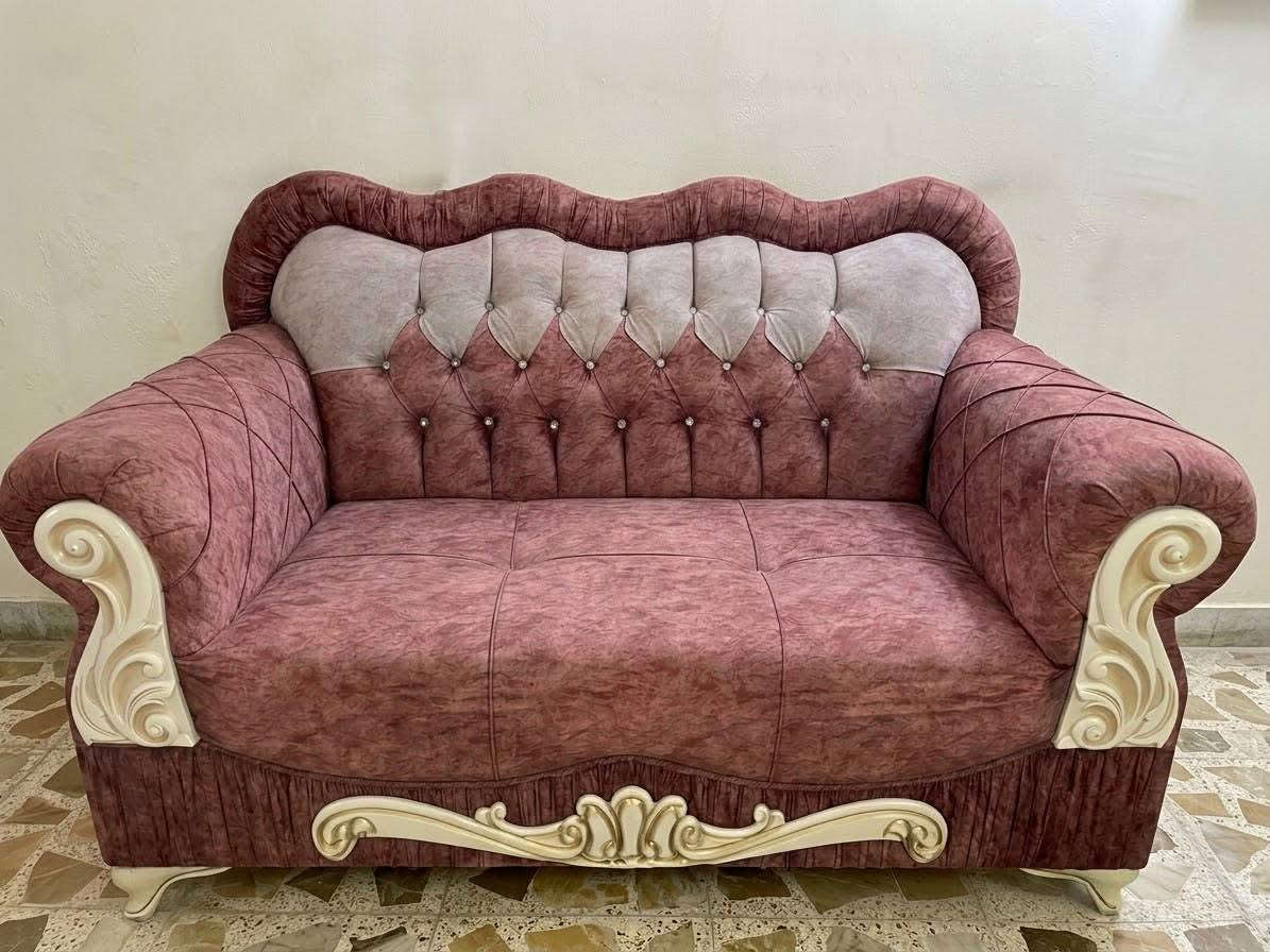 ديوان ١٠ مقعد • سرير تركي • ميز طالب