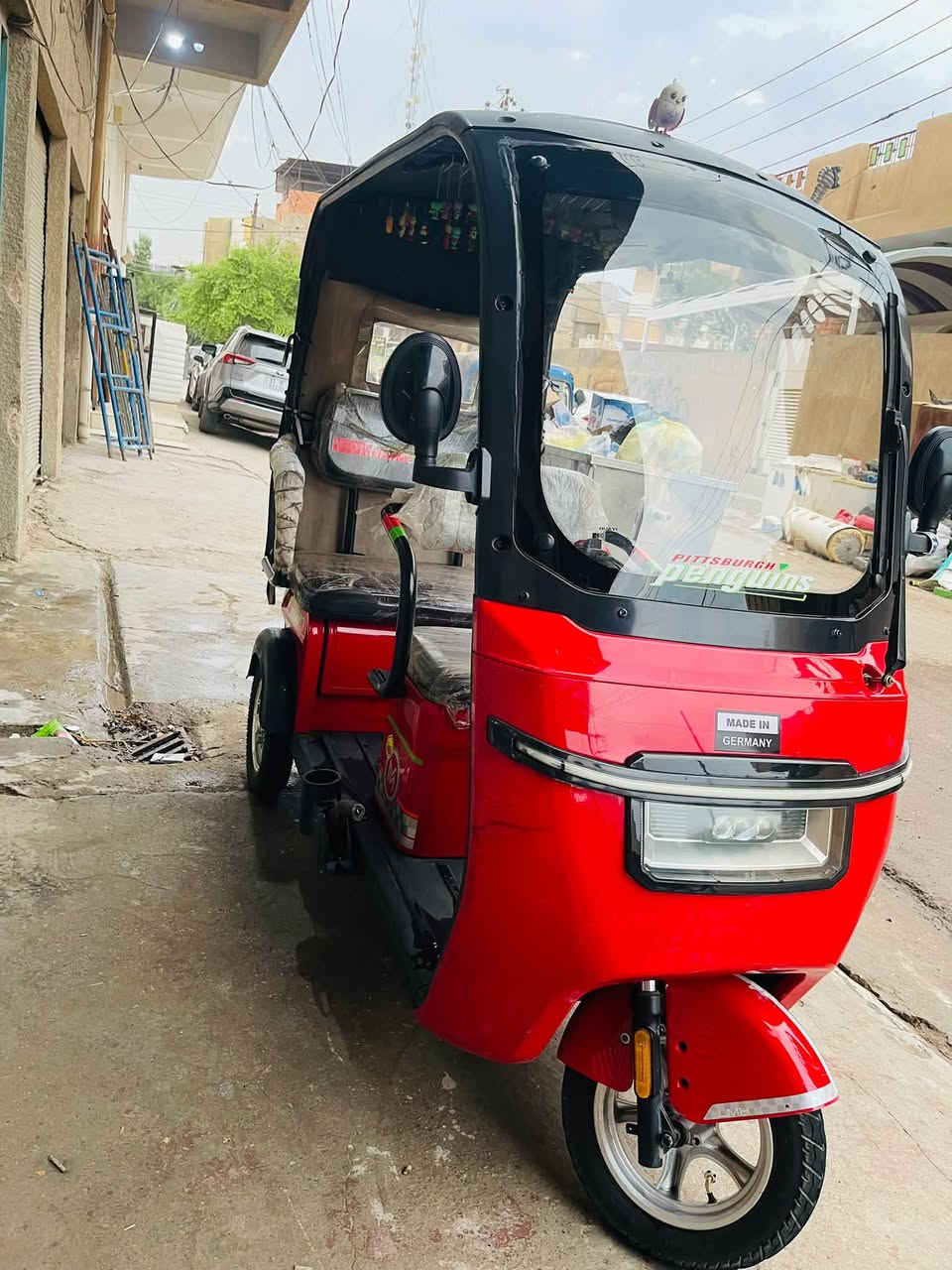 دراجه شحن أخت الجديده بطاريات مابيه شي كلشي مآبي أي نقص مبي دراجه بصمه سويجين كامله متكامله السعر  خاص للتواصل ‪***********‬. العنوان بهرز
