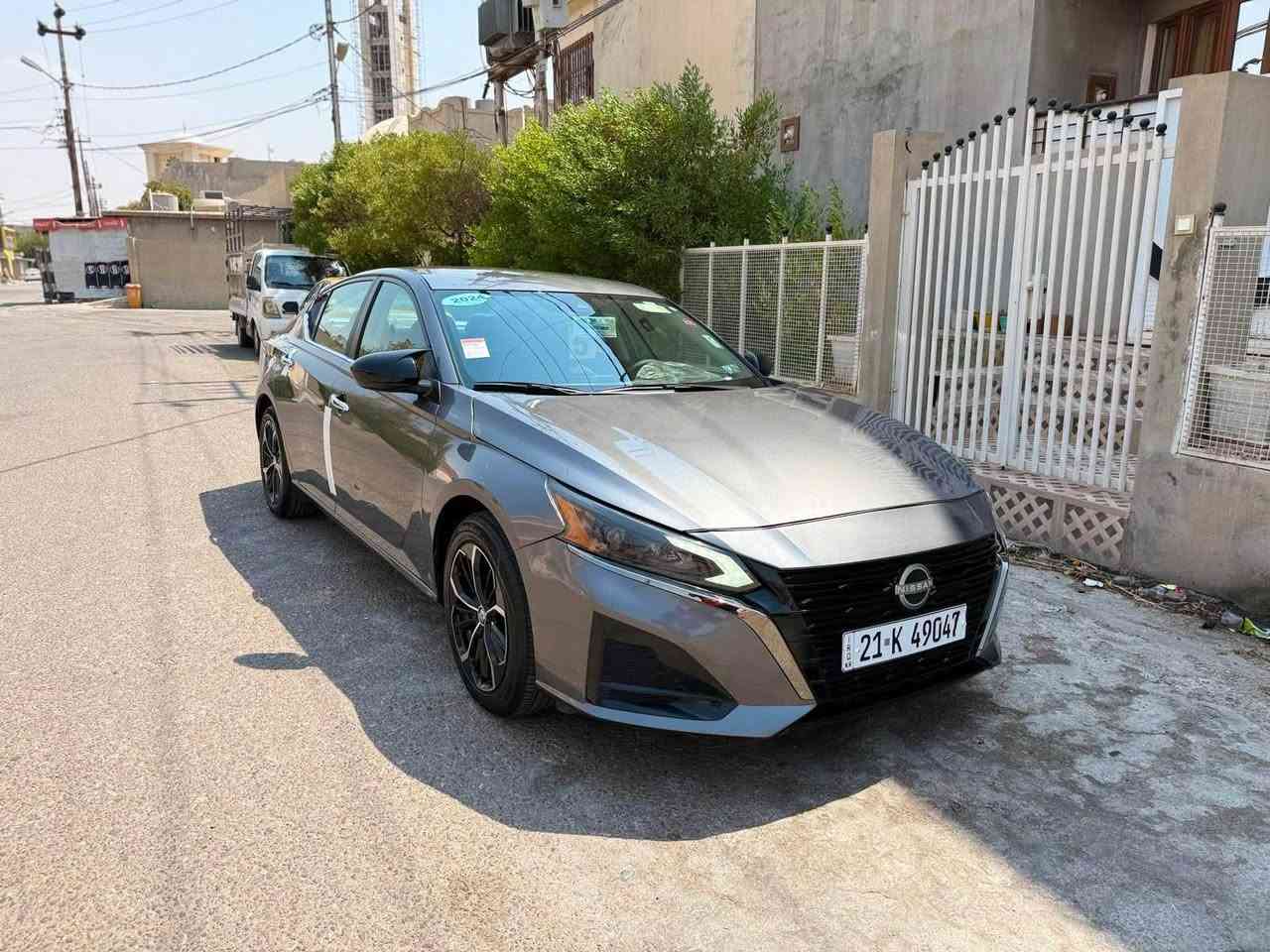 (کوردی)
نیسان ئاڵتیما مۆدێل 2024
مواسەفات S تاخمێ ویل SR لەسەرە
بێ بۆیاخ یەک پەڵە لەبۆنیدەکەی هەیە بەس
چاملغی سایق بەبیلاد گۆڕاوە بێ ناو گرتن بێ ئێرباگ دەعامیشی بەشەرت
٢٦ هەزار رۆشتوە
159و مەجالێکی کەم
سەیارەکە لە کەرکوکە
***********

(عربی)
نیسان التیما مدیل 2024
مواصفات S ویل و تایر SR
سیارە مابیها صبغ فقد شبر بل بوند و جامرلغ سایق مبدل بلادی بدون دواخل بدون ارباك حتە دعامیە بشرط
ماشی ٢٦ الف
159و بیها مجال
مکان سیارە کرکوك
*********** كركوك, العراق
