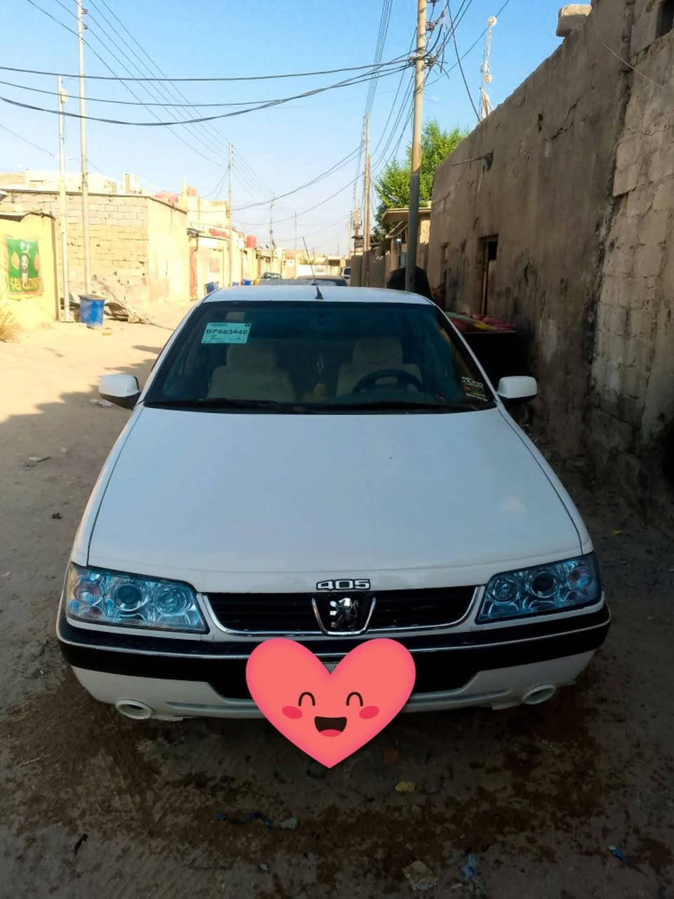 السلام عليكم سياره بيجو باص. جديده. ما نقصها شي. بس سنويه منتهيه. رقمها بصره  راعيها. موجود ويحول سعر 30 وبيها مجال  ***********
