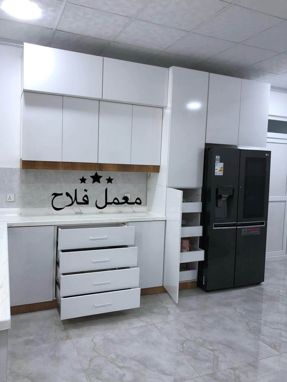 سلام عليكم 

كاونتر خشب تركي شغل تفصال كامل مرمر قياس الكلي 6 امتار ونص موديلها للسقف الملحق فوك الكاونتر هم مرمر قياس صفحه السنك مترين ونص وقياس صفحه الكاونتر 4 امتار يرهم عل زاويتين 

للاستفسار مراسله الصفحه او اتصال على رقم التالي 

*********** 

عنوان بختياري اول مقابيل مدرسه روشنبير خناقين, ديالى
