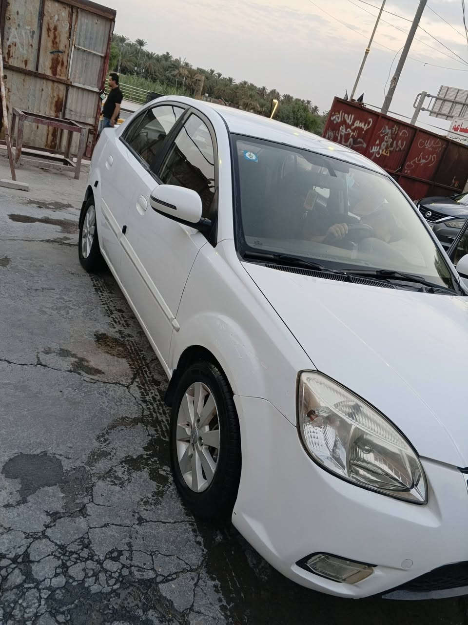 كيا ريو موديل 12 خليجي مكفول من التبديل بيه تكحيل رقم كربلاء باسمي مكانه واسط 83 وبيه مجال ***********
