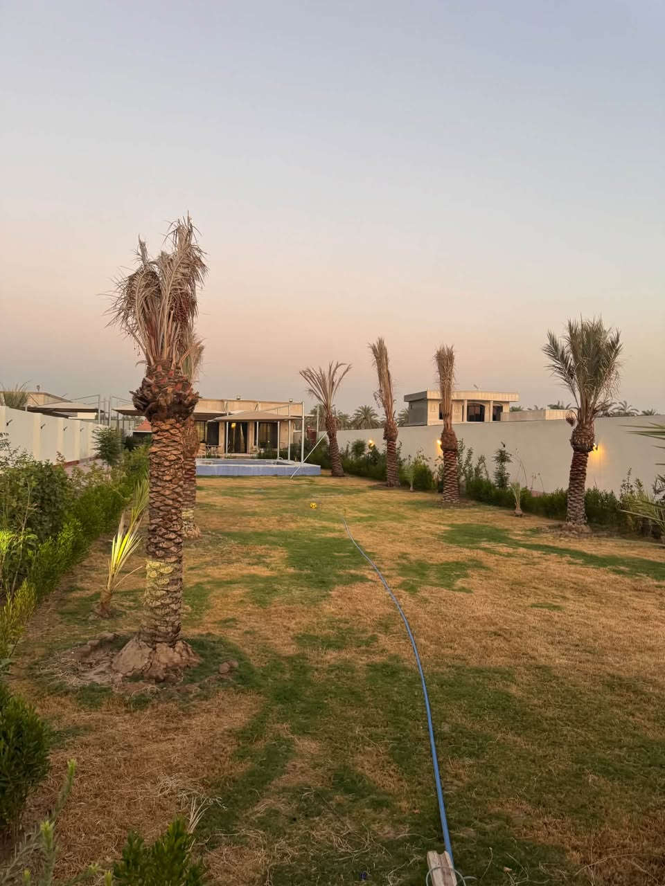 عرض ، سعر الشفت الصباحي 200
سعر الشفت المسائي 250 

موثقه بتطبيق اجرلي
مواصفات المزرعة:
غرفتين سويت 
صالة واسعة
مطبخ متكامل
حمامات
حديقة خلفيه تحتواي على حيوانات  وحديقه اماميه كبيرة وجلسات خارجية
مسبح للكبار والأطفال
ألعاب بليارد و  منضده   و ريشه 
باربكيو كامل 
 عنوان المزرعه ، بغداد | المدائن 
أجواء نظيفة، خصوصية تامة، وأسعار مناسبة +*
 للحجز والاستفسار:    ***********
