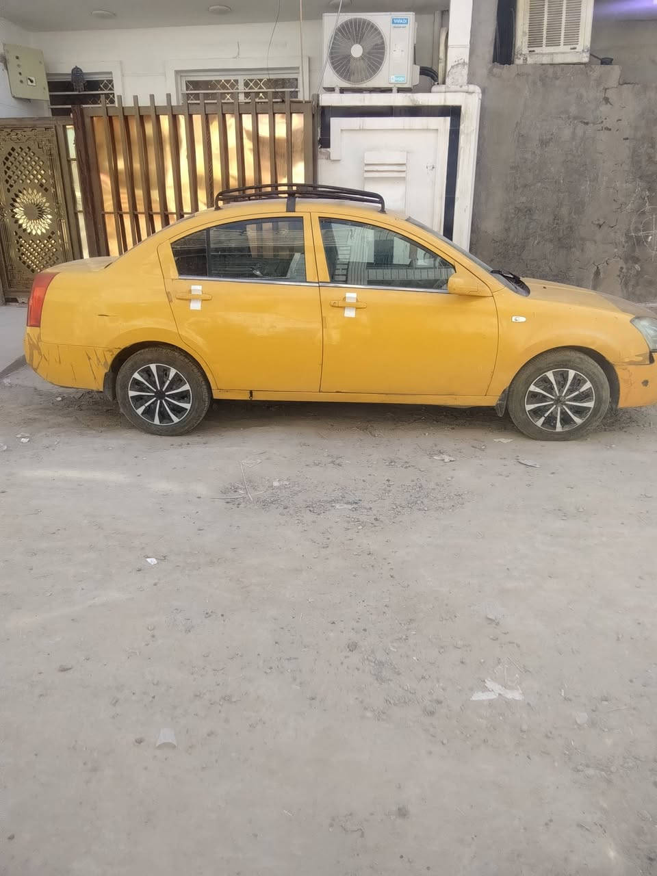 مصفرة كلشي وبسمي يرادلها ترتيب والكير الرابع يأخر يمكن حساسات على وضعها ابيع ب18
بغداد شرطة ***********
