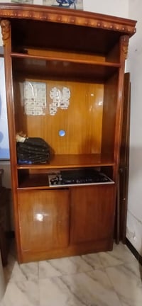 غرفة نوم للبيع ٧ قطع  كنتور ٦ ابواب  غرفه ضخمه  صاج عمل عراقي تفصال و ...