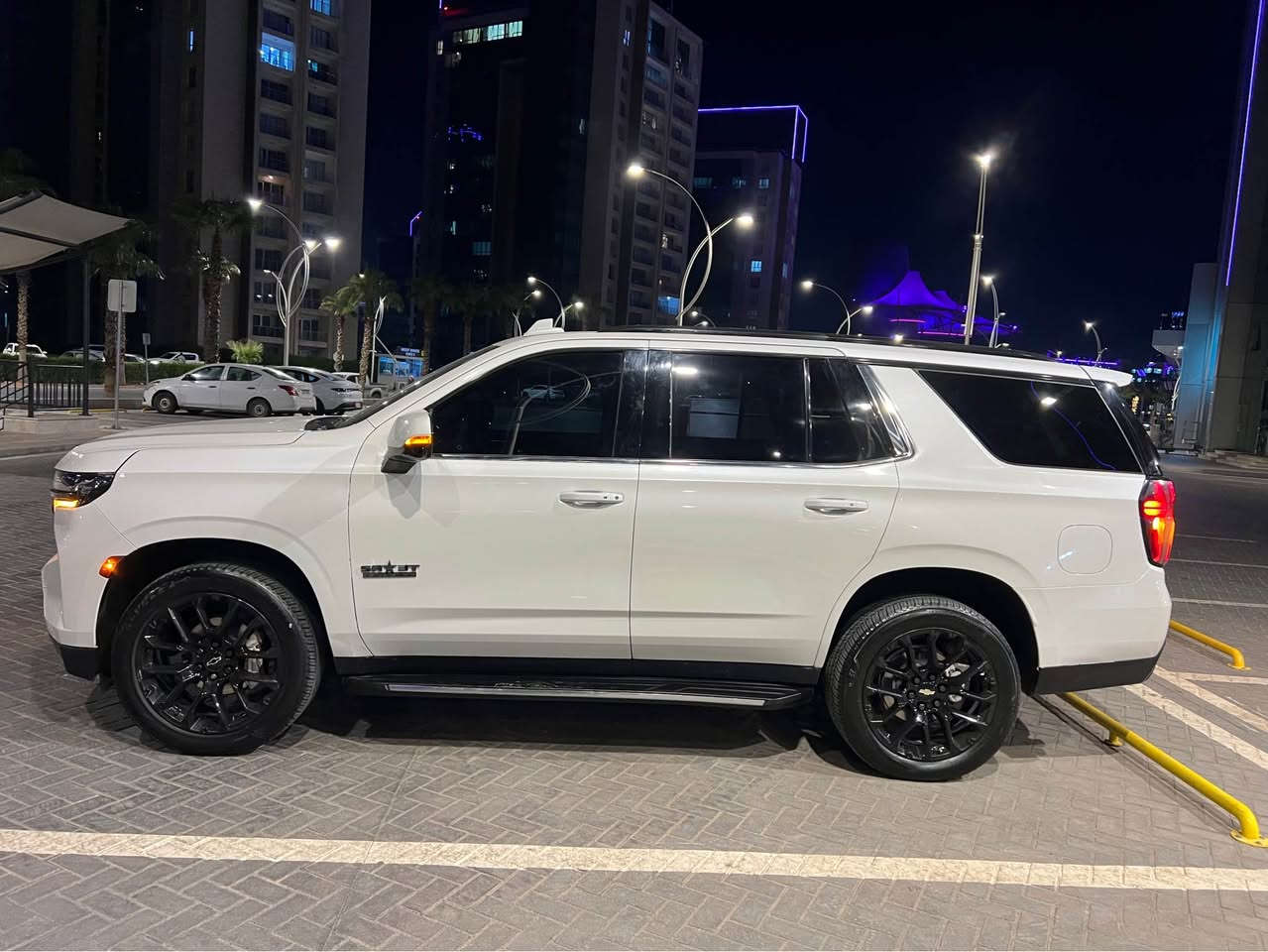 سلام عليكم 
Tahoe LT Texas Edition 2023 
فول مواصفات حدا فتعة 
فور ويل 
٥ كامرات 
كيج الكتروني 
كشنات تدفة تبريد ملكي
ضرر سيارة٢ قطعة  صبغ 
امامي و خلفي كبس بدون ارباك 
سيارة جديد مابي ربع دينار مصرف 
ماشي ٥٣ الف 
سعر ٣٦٥ مجال 
مكان اربيل 
واتساب *********** أربيل, العراق
