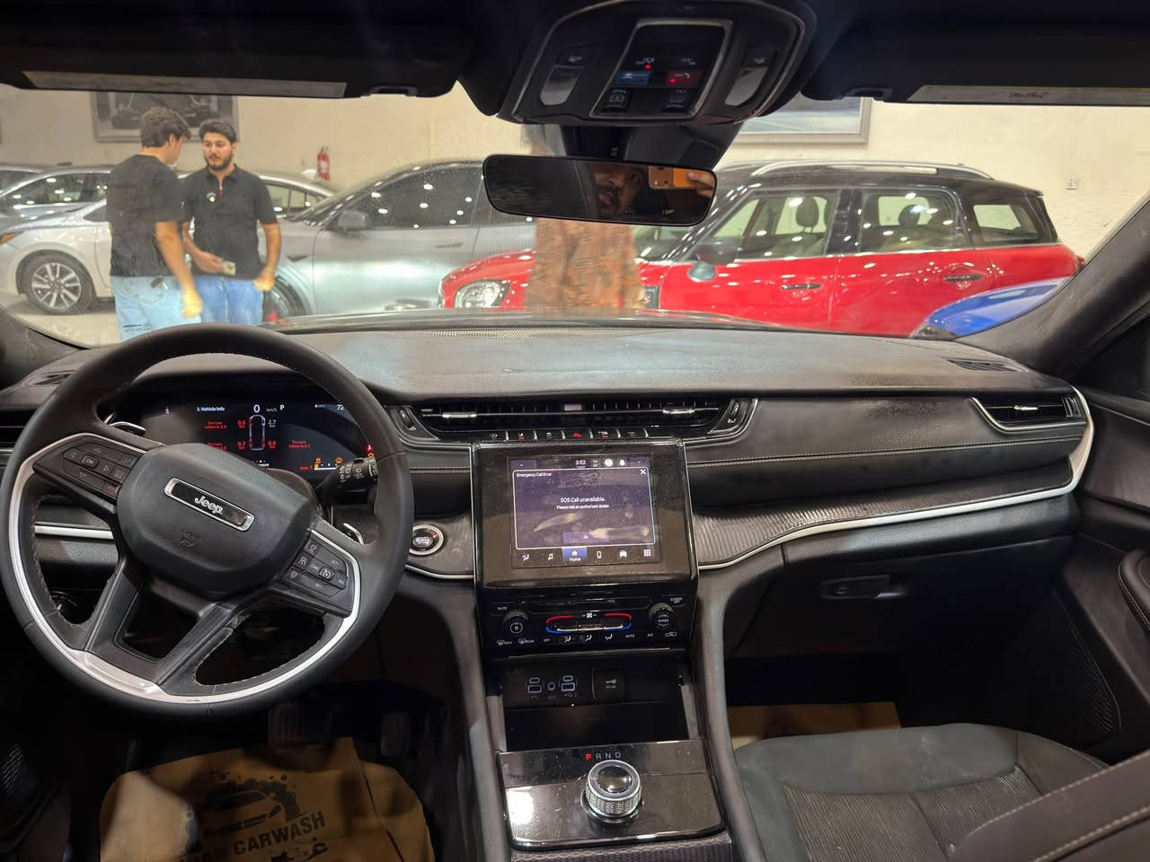 السيارة:- Jeep Grand Cheroke L Laredo
موديل: : 2025
ماشية:-19,000میل 
مواصفات:-L Laredo
بدون ايرباك
سيارة رادار كارةباي  باتري كل و بشرت
تفاصيل اكثر الاتصال علی ارقام التاليه
*********** واتساب كورك
شركة كۆپارت كارس
اربيل شارع مخمور فرع ناقلات أربيل, العراق
