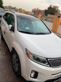 سورنتو موديل 15  وارد امريكي فول 1/1 للاخير 7 راكب  ماشية 100 الف حقيق...