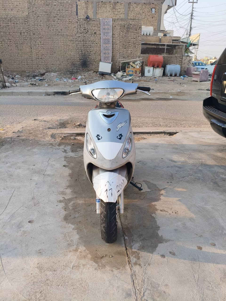 السلام عليكم شباب دراجه للبيع ماكس كفاله عامه كفال المكينه دراجه نظيفه سعرها 650 والشرا اتصل على هذا الرقم *********** مكالمه ميسان حي الشهداء والشراي بخير ويدلل
