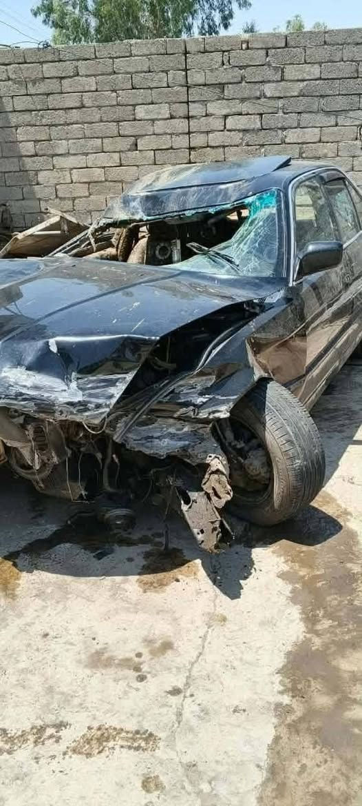 بي ام 525 للبيع
حادثها مثل ما موضح بل صور ابيعها على وضعها 

السعر20$ 

الشراي يتصل او خاص 

واتساب***********

***********
