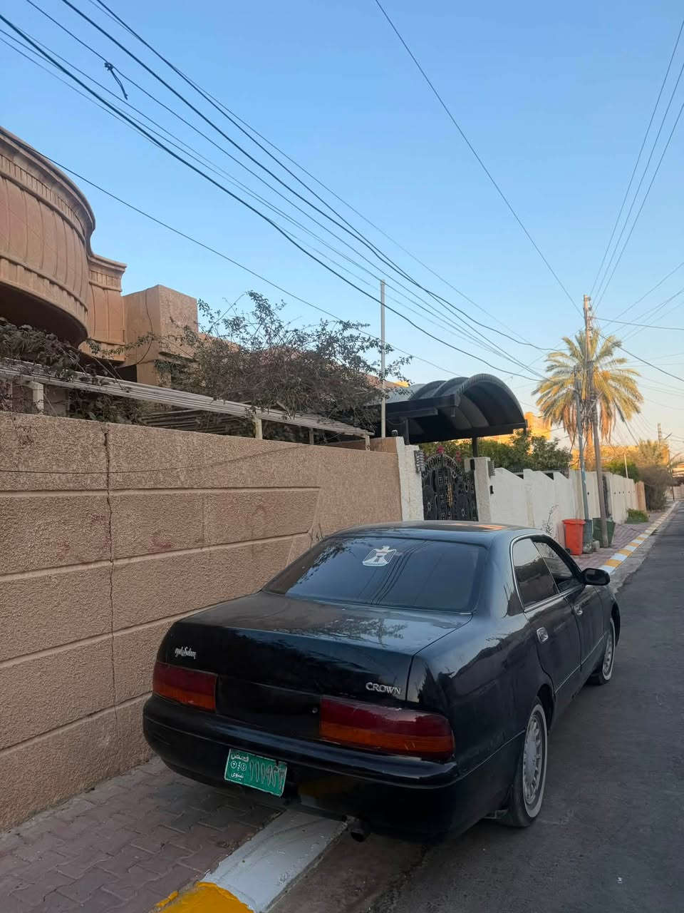 بطـة متصل موديل 1991 رقم نينوى سنويه خضره (ر)مكفوله دوله وعشاير مكينه وكير خير من الله صدر امامي خلفي جديد تخم تاير ابو الخط جديد غراض التبريد كامله بس ممشغله ماعرف شبي بس ع اغلب غاز نقص شاشه وتخم سماعات جدد السعر 28 وبيها مجال مكان السياره تكريت ***********
