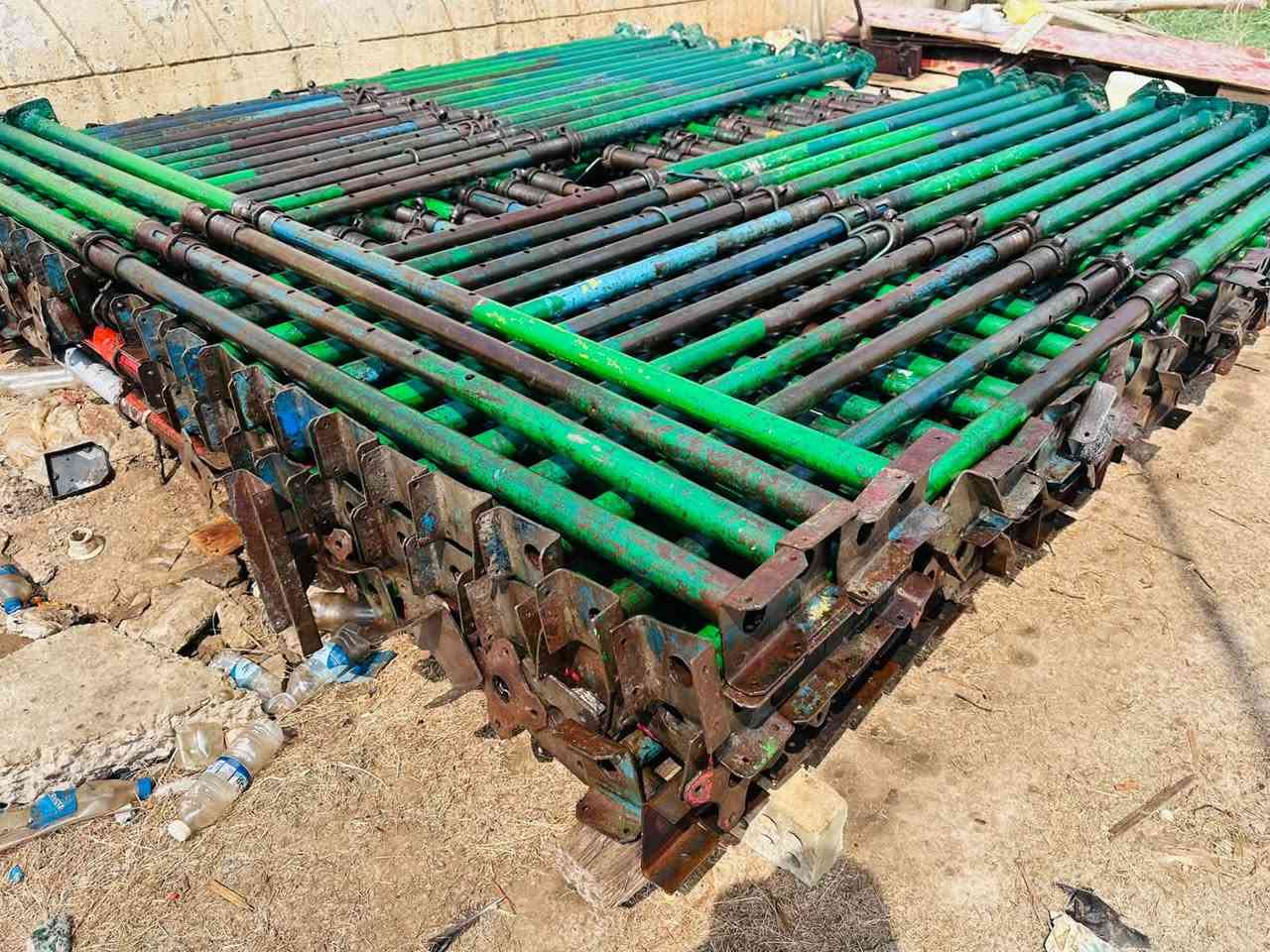 جكات لبيع حاضن وعجمان ٤ متر الحاضن التركي القديم وعجمان الاماراتي الاصلي العدد ١٥٤ السعر مناسب ***********
