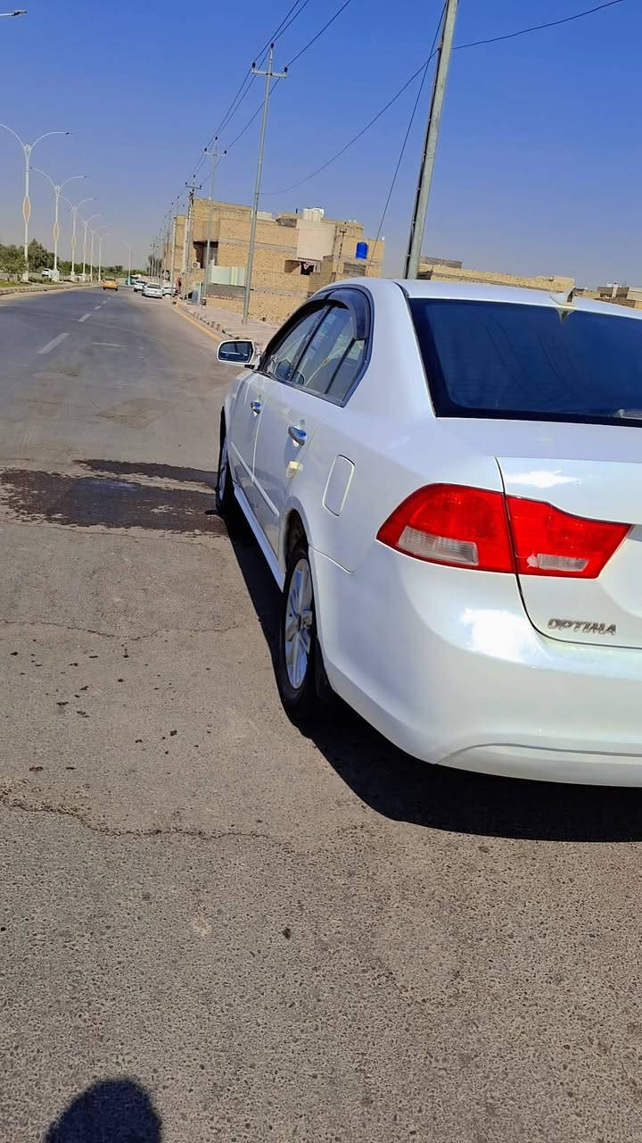 سلام عليكم اوبتمه لبيع  2009 خليجي محرك مكفول تبريد ثلج سياره  حديده جديده تايرات جديد من كلشي سياره احلى من صوره  الهلال الخلفي بي صبغ قليل والهلال إلمامي بي صبغ سياره رقم بغداد هزه جديده تحولي مباشر رقم الا انكليزي السعر 114 وبيه مجال رقم ال هاتف *********** 
*********** مكاني الناصريه شطره
