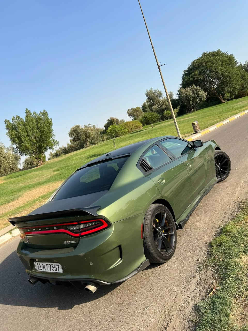 سلام عليكم 
جارجر sxt 2020 خليجي 
بيهه قطعتين بنيد محدث RT وجاملغ ايمن
مكفوله كفاله عامه 
ماشيه 72km
للسفسار 
***********
