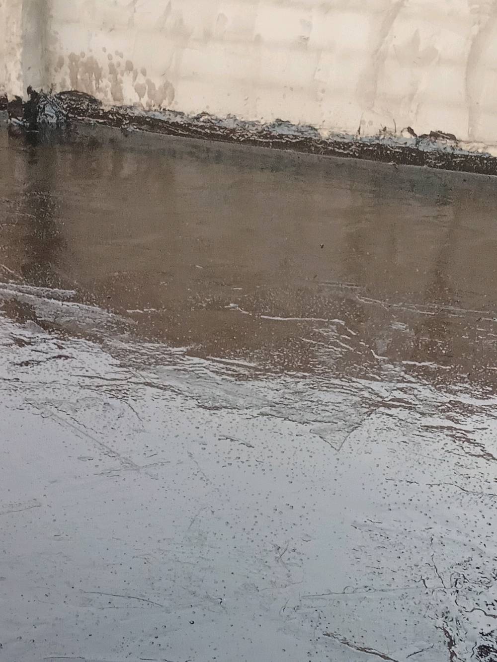 البرميل سعر 110 وشتيكر المتر 17 سكو دينار
